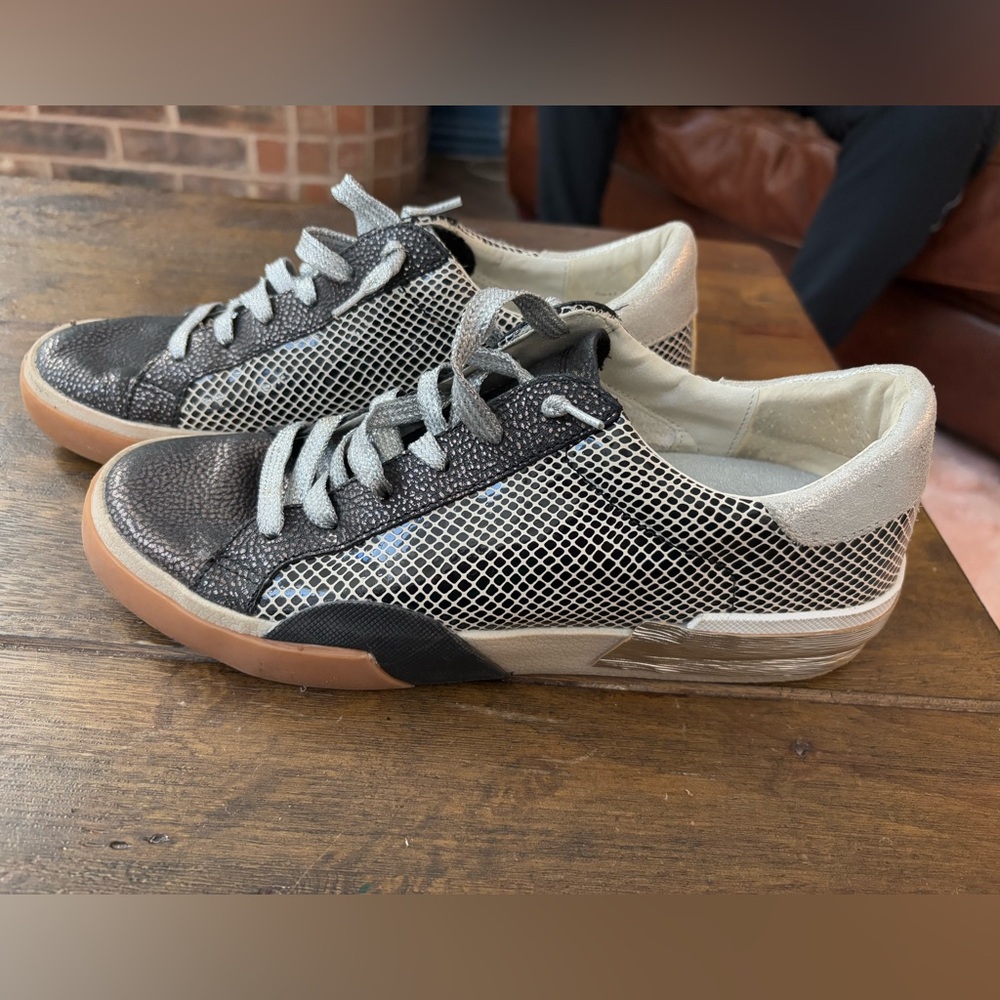 Dolce Vita Sneakers- size 8.5